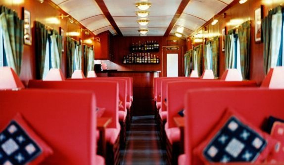 Du lịch Sapa bằng tàu hỏa hình thức di chuyển được nhiều du khách ưa chuộng